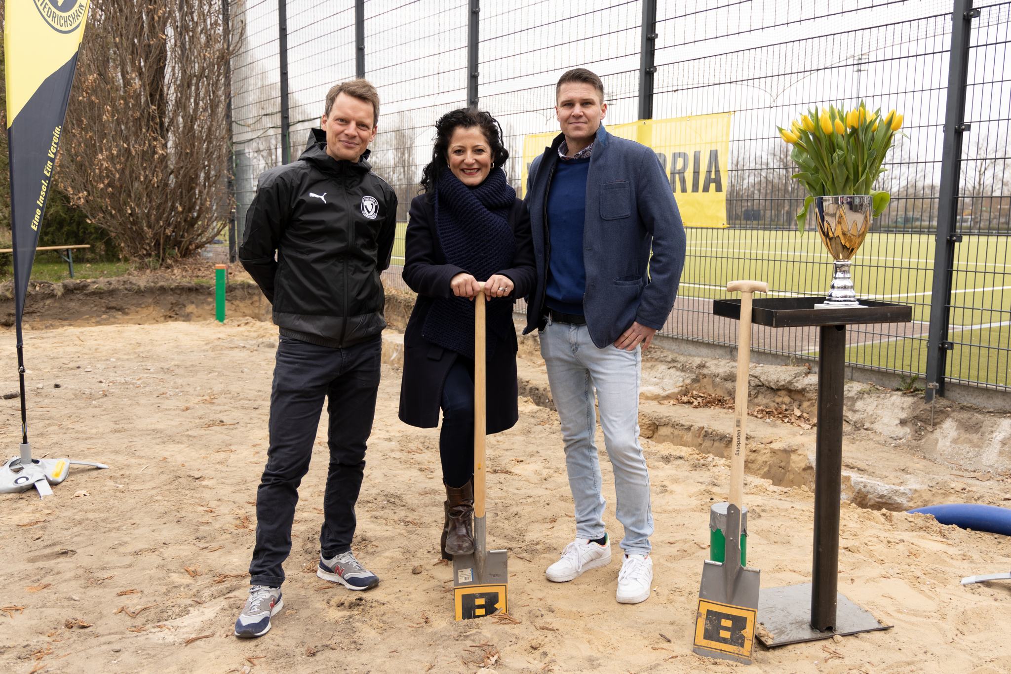 Spatenstich Vereinsheim Victoria Friedrichshain